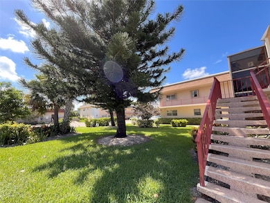 212 Oxford 400 unit 2120, West Palm Beach, FL 33417 - photo 2