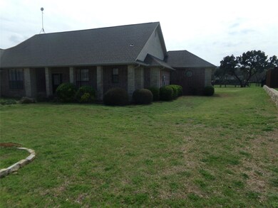 4301 Cimmaron Trail, Granbury, TX 76049 - photo 2