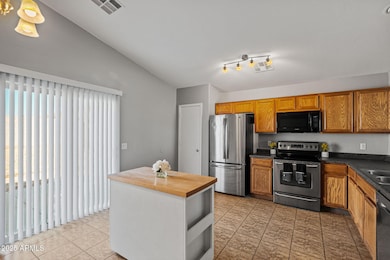 21962 W Cocopah St, Buckeye, AZ 85326 - photo 7