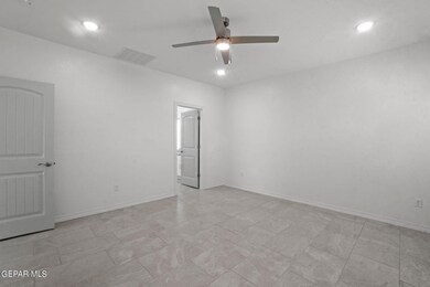 480 Plateau Dr, Socorro, TX 79927 - photo 5