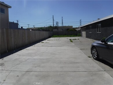 9348 Cedar St, Bellflower, CA 90706 - photo 3