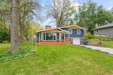 4130 Dvorak Rd, Hopkins, MN 55305 - photo 4