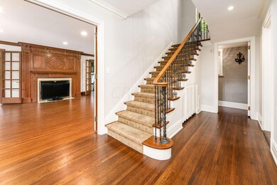 Entry/Foyer