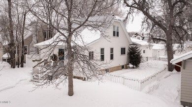 619 N 11th