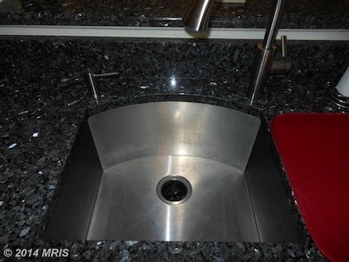 3667 Silver Spruce Cir, Burtonsville, MD 20866 - photo 7