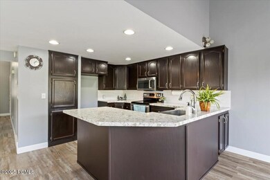 07-Kitchen
