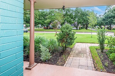 515 S Pecan Dr, Tomball, TX 77375 - photo 6