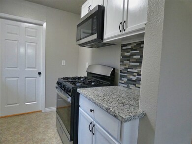 1707 Hidden Valley Dr, Houston, TX 77088 - photo 4