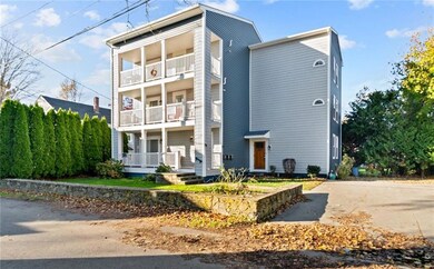 3 William St unit 1, Bristol, RI 02809 - photo 2