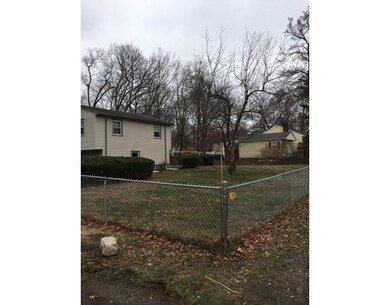 29 Pauline St, Randolph, MA 02368 - photo 3