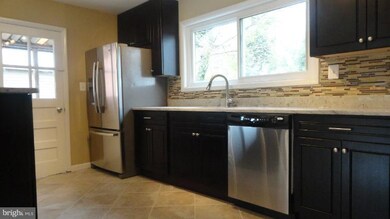 5324 Ames St NE, Washington, DC 20019 - photo 7