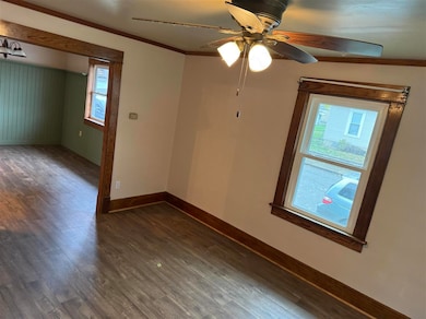 302 SW 4th St, Richmond, IN 47374 - photo 3