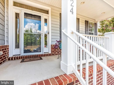 724 Potomac View Pkwy, Brunswick, MD 21716 - photo 4