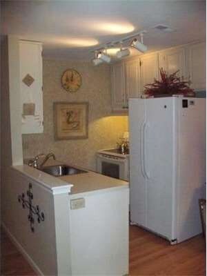 204 Tall Oaks Dr unit K, South Weymouth, MA 02190 - photo 4