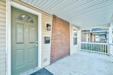 1156 S Champion Ave, Columbus, OH 43206 - photo 5