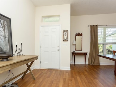 003_Foyer