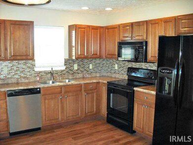 5638 River Walk Cir, Newburgh, IN 47630 - photo 3