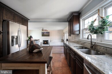 508 Montpelier Dr, Stafford, VA 22556 - photo 2