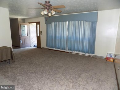 3788 W Weaver Rd, Greencastle, PA 17225 - photo 3