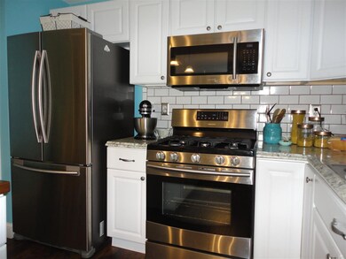 28 Birchwood Dr, Milford, NH 03055 - photo 4