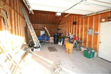 26 Chicopee St, Worcester, MA 01602 - photo 6