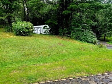 322 Adams Dr unit 101, Sciota, PA 18354 - photo 4