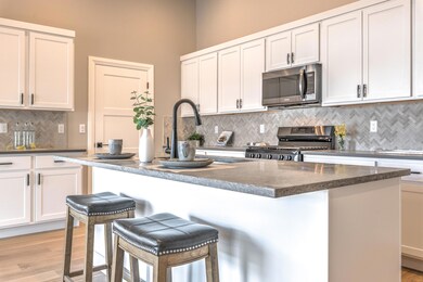 090A8536_37_38_39_40