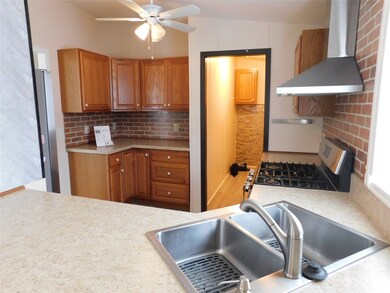 920 Carriage Ct unit 59, Sedro Woolley, WA 98284 - photo 2