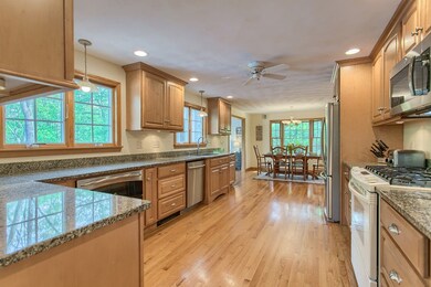 38 Hideaway Ln, Methuen, MA 01844 - photo 3