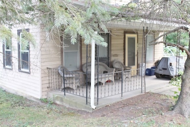 386 Troy St, Canton, PA 17724 - photo 3