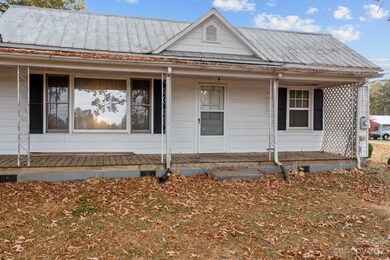 127 Crooked Ln, Statesville, NC 28625 - photo 4