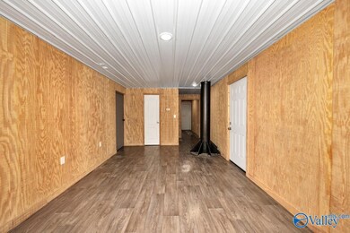 Vinyl flooring, recessed lighting