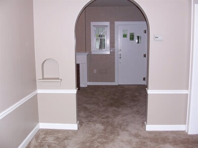 Note the telephone nook in the dining room.  Unlik