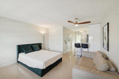 851 Meridian Ave unit 33, Miami Beach, FL 33139 - photo 6
