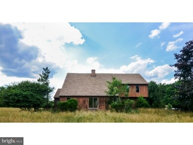 845 Callowhill Rd, Perkasie, PA 18944 - photo 2