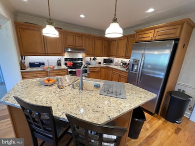 713 Woodcrest Cir, Wayne, PA 19087 - photo 5