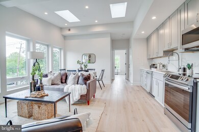 3934 10th St NE unit 6, Washington, DC 20017 - photo 2