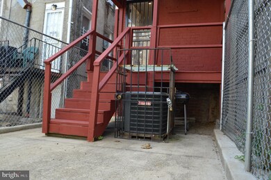 219 S Calhoun St, Baltimore, MD 21223 - photo 6