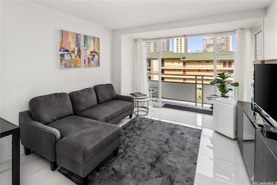 Rosalei Condominiums unit 704, Honolulu, HI 96815 - photo 2