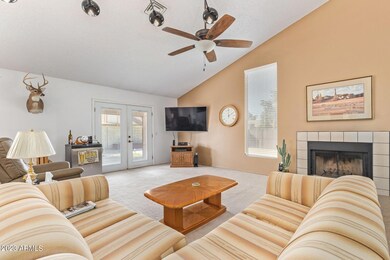 Saragosa Great Room Patio Doors