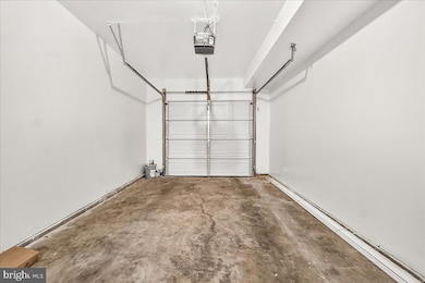 19922 Gateshead Cir, Germantown, MD 20876 - photo 7