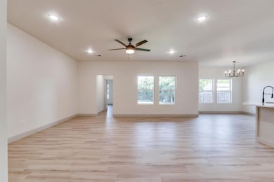 11617 SW 14th St, Yukon, OK 73099 - photo 3