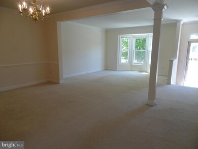 12788 Dogwood Hills Ln, Fairfax, VA 22033 - photo 3