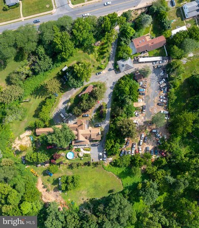 1139 Mount Laurel Ave, Temple, PA 19560 - photo 4