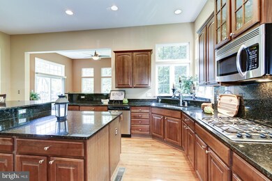 218 Bowen Ct, Annapolis, MD 21401 - photo 4