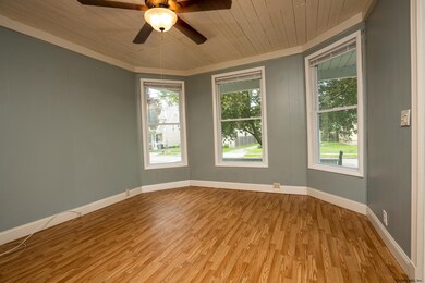 848 Cleveland Ave, Schenectady, NY 12306 - photo 3