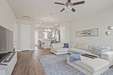 9021 Lonestar Creek Bend Ln, Houston, TX 77080 - photo 3