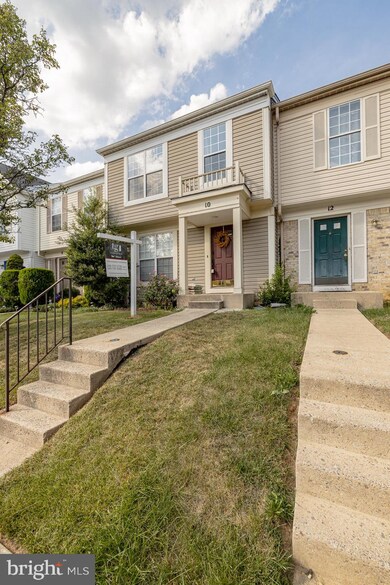 10 Kimberlys Ct, Baltimore, MD 21244 - photo 2