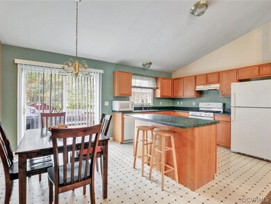 613 Norman Dr, Ruther Glen, VA 22546 - photo 7