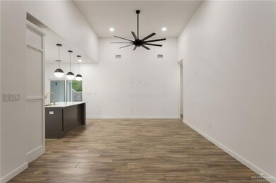 3508 New Frontier Dr, Edinburg, TX 78541 - photo 4